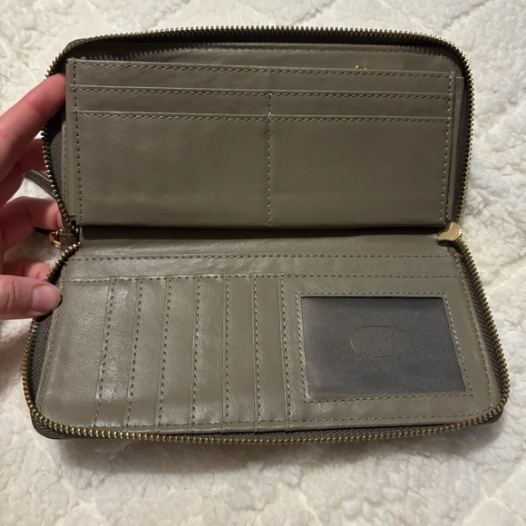 ALASKAN APPAREL WALLET - Picture 3 of 6